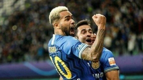 besiktas_alex_teixeira_sure-istedi