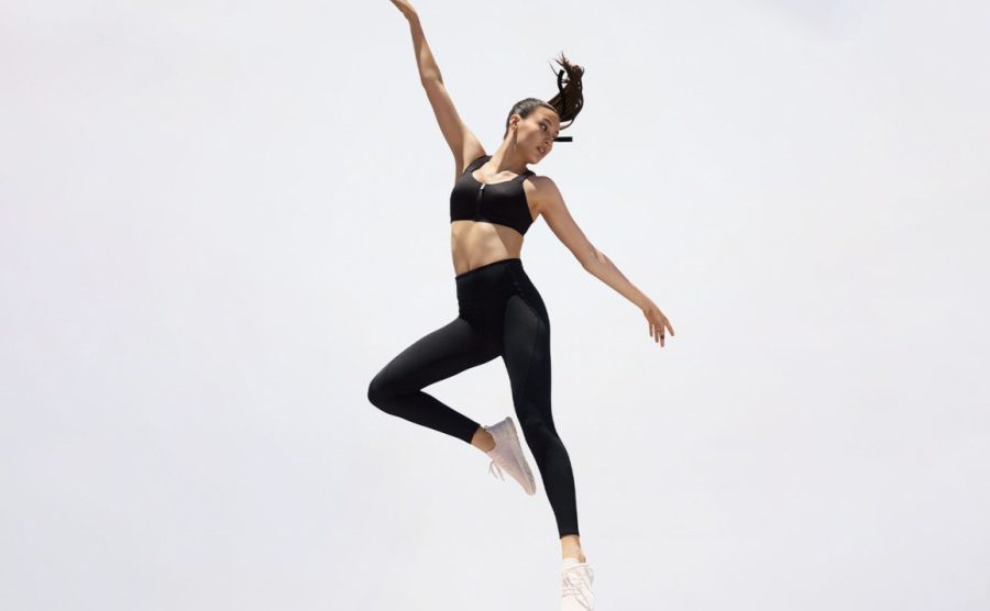https___hypebeastcom_wp-content_blogsdir_6_files_2021_07_victorias-secret-sportswear-relaunch-campaign-1