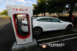 tesla-blokchain