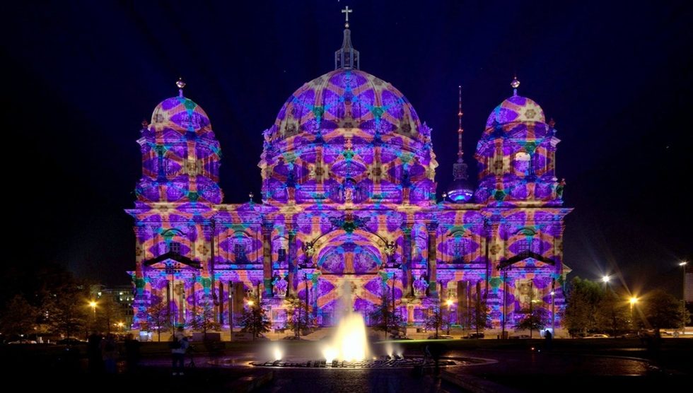 berlin-isik-festivali-basladi