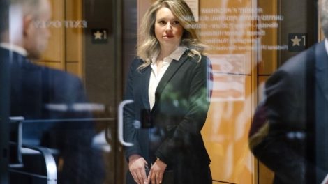elizabethholmes-yargilaniyor