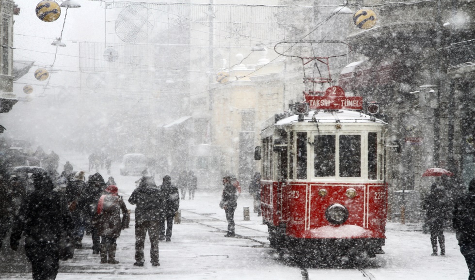 Snowy scenes from Istanbul