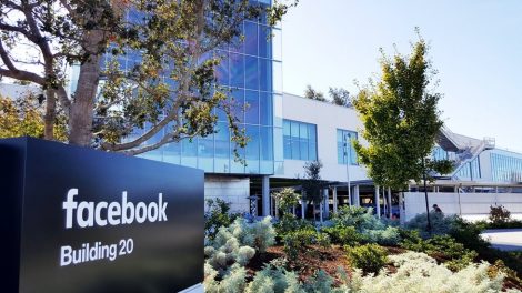 Facebook-Dusuk-Performansli-calisanlarini-Kovmaya-Basladi